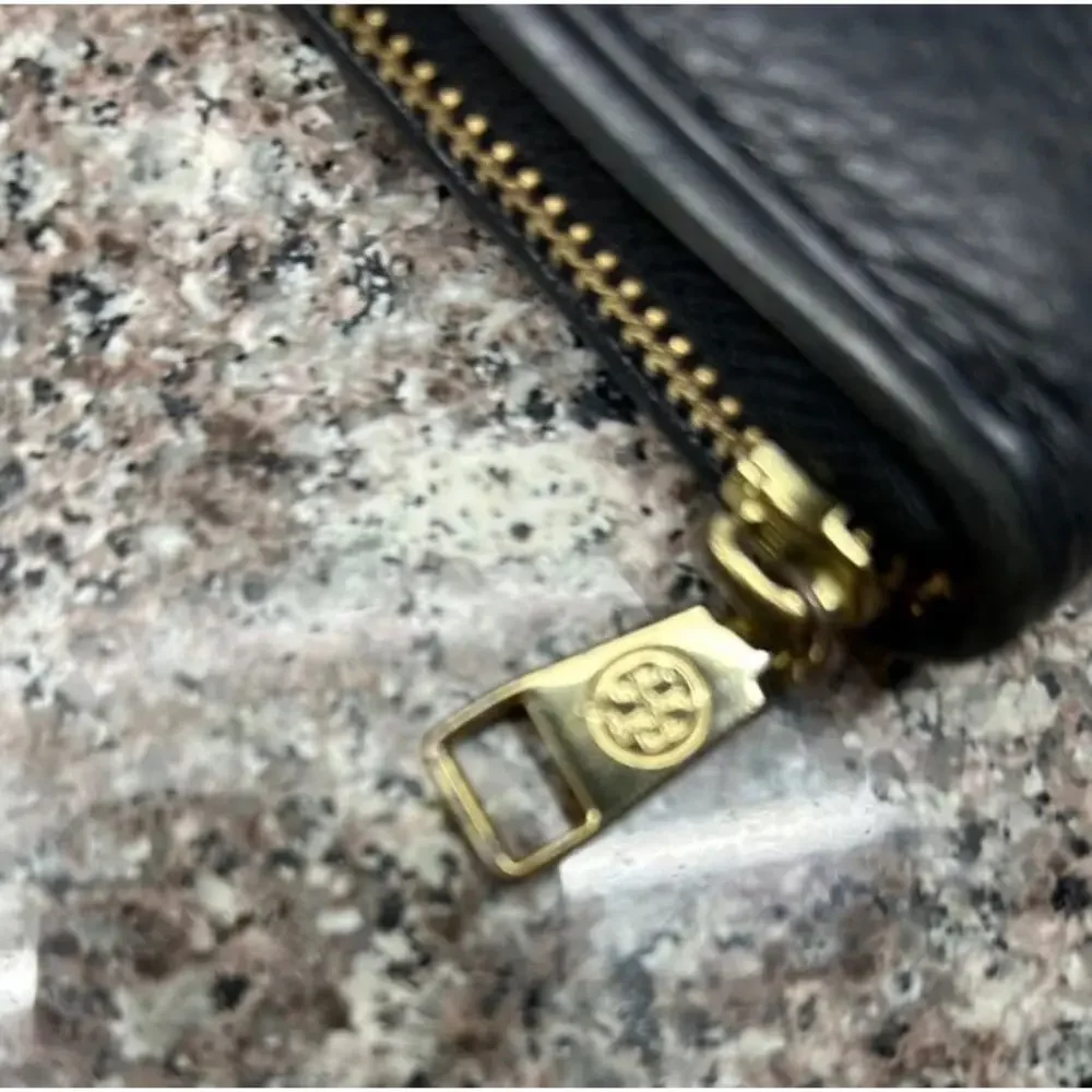 TORY BURCH Britten Black Pebbled Leather Zip Continental Wallet 141004